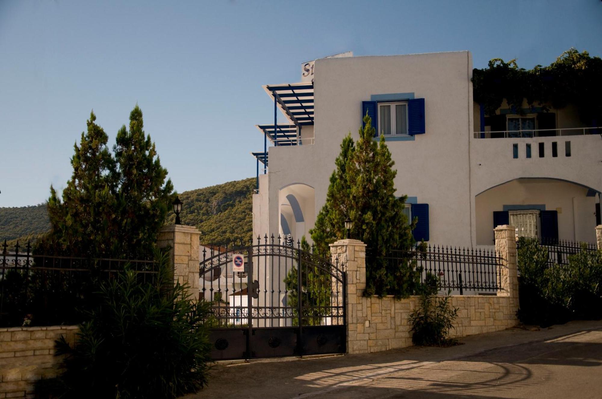 Sunrise Studios Megalochori  Exterior foto